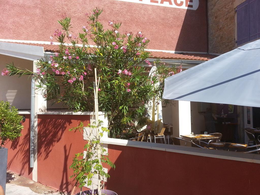 Hotel De La Place Loyettes Exterior foto